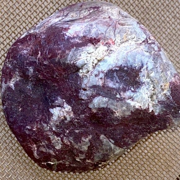 2 Beautiful Decorative Aquarium, Terrarium, Beneficial Bacteria 🦠 Natural Rocks - Picture 4 of 16